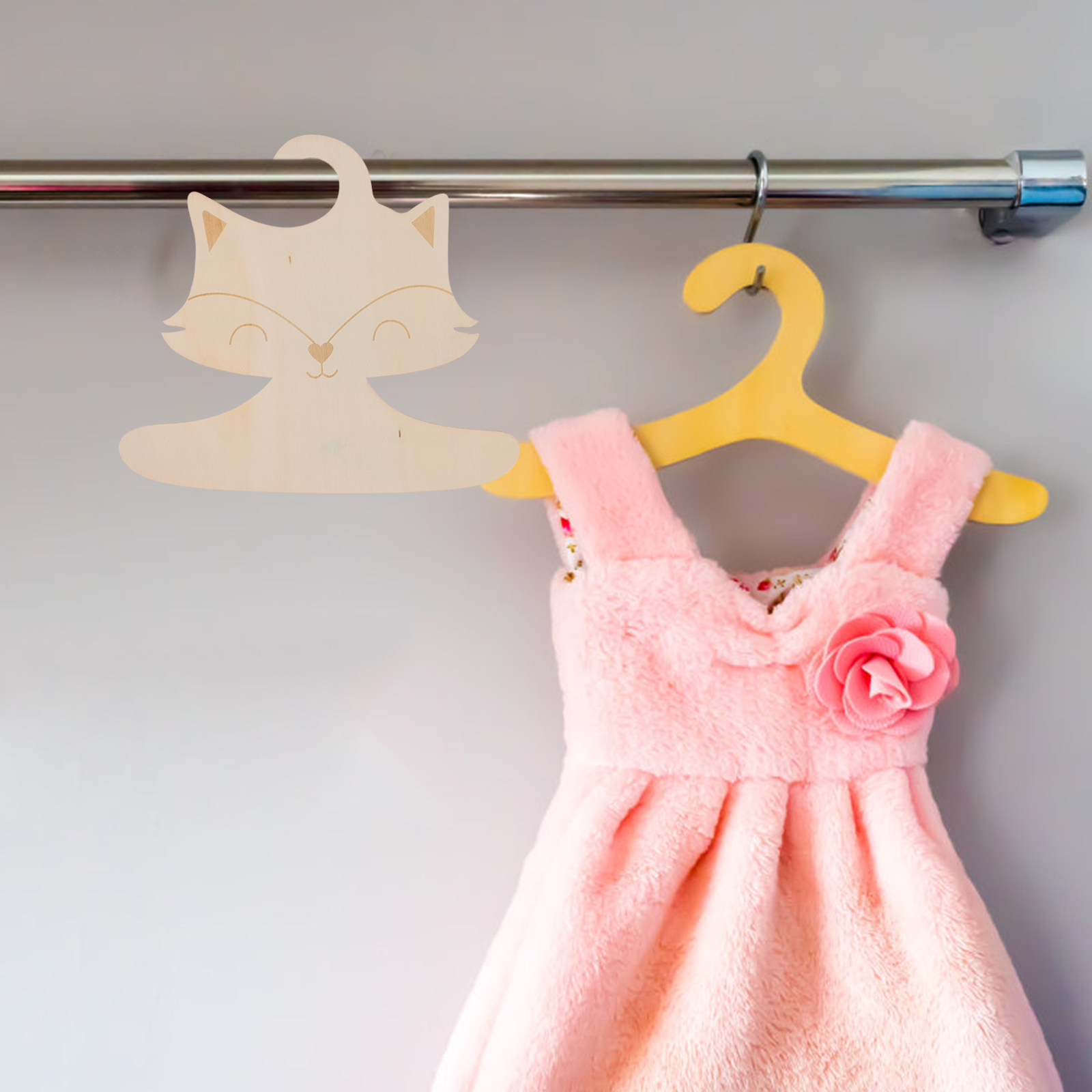 10Pcs Fox Cartoon Wooden Hange - Baby Nursery Hangers reseña y precio
