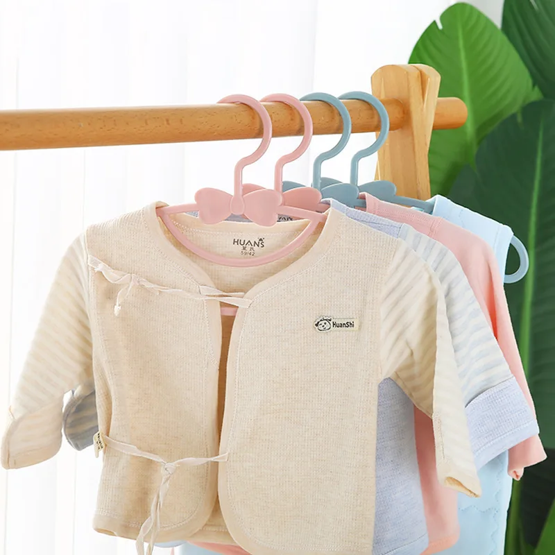 5-50Pcs Baby Hangers Plastic K - Baby Nursery Hangers reseña y precio